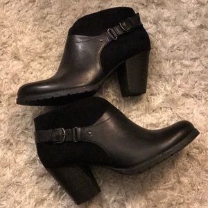Clark’s black booties